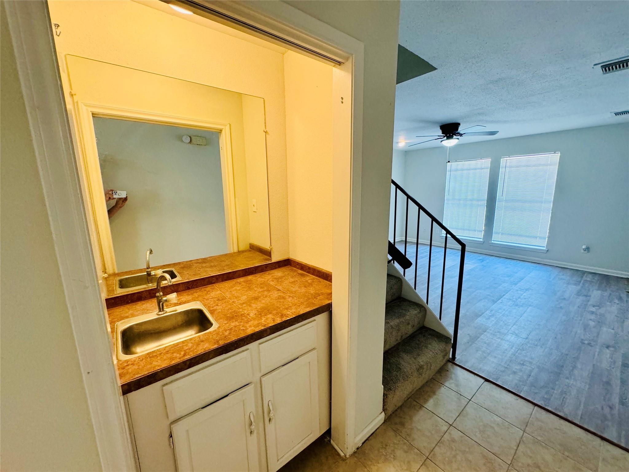 5810 Twisted Pine Court C