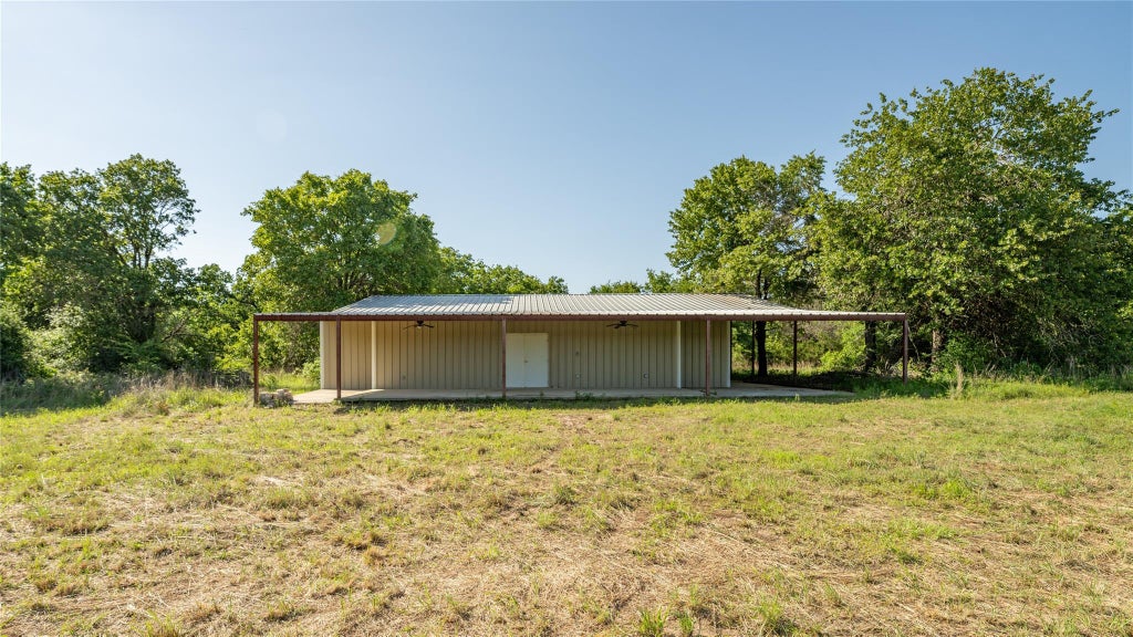 Photo of 2485 County Road 258, Cameron, TX 76520 (MLS # 11678269)