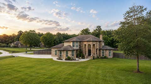 Photo of 1202 Rocky Falls Lane, Huffman, TX 77336 (MLS # 50969070)