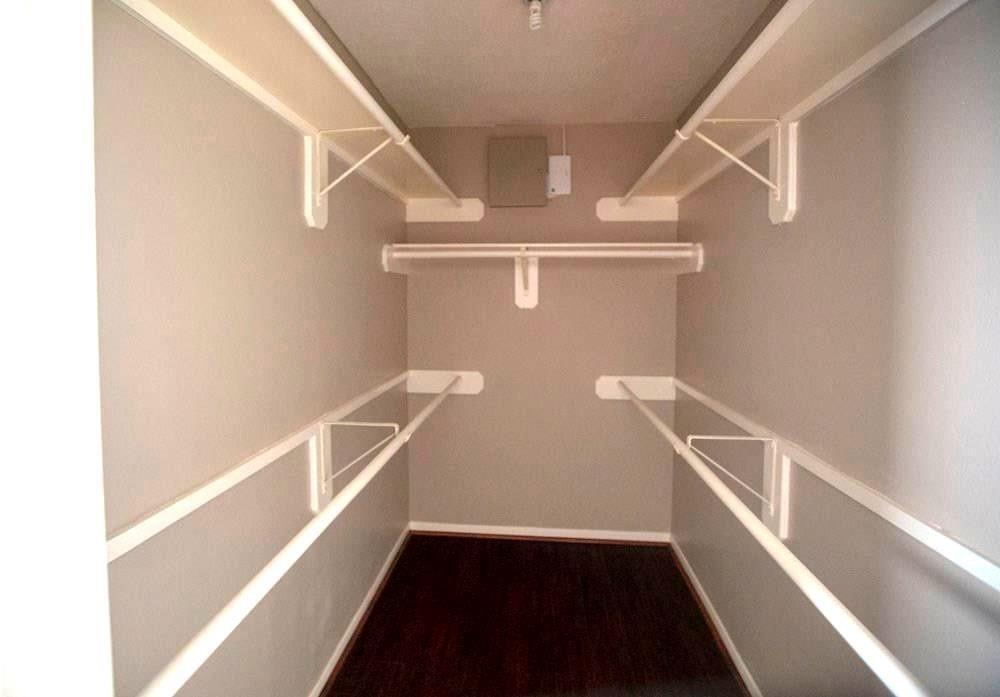 146 Skycrest Drive