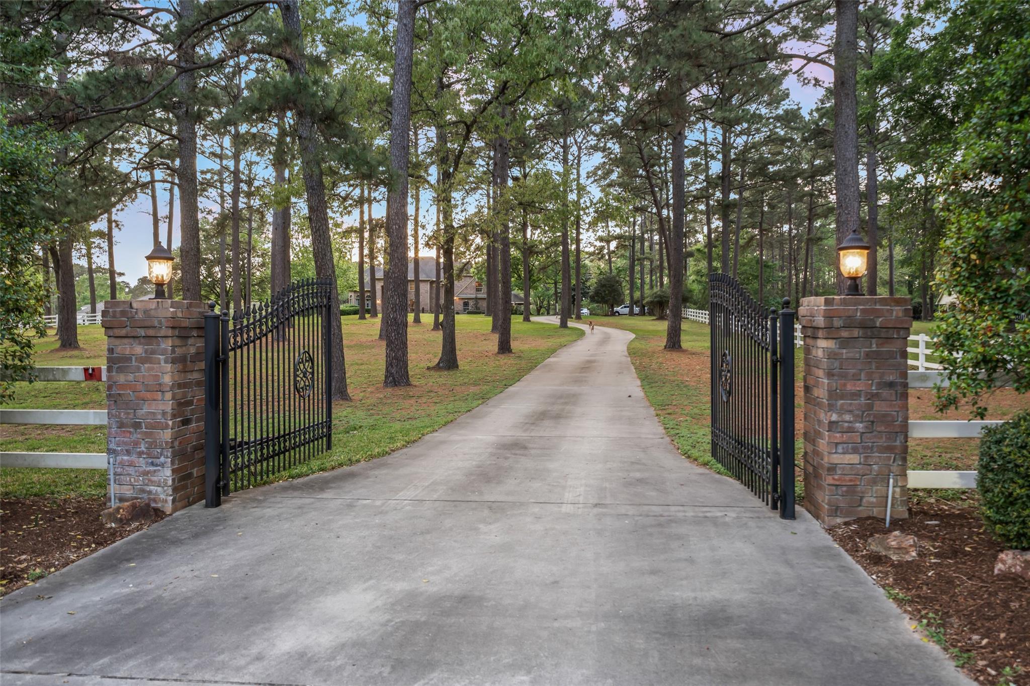 13222 Stonecrest Lane