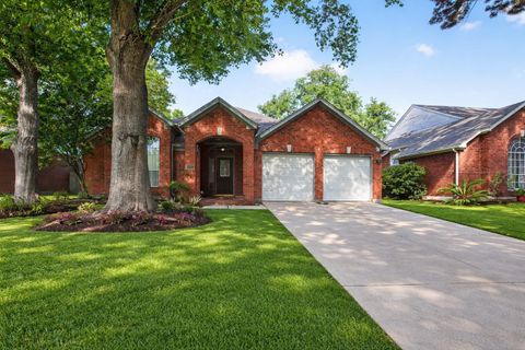 Photo of 7435 Marble Glen Lane, Houston, TX 77095 (MLS # 950446)