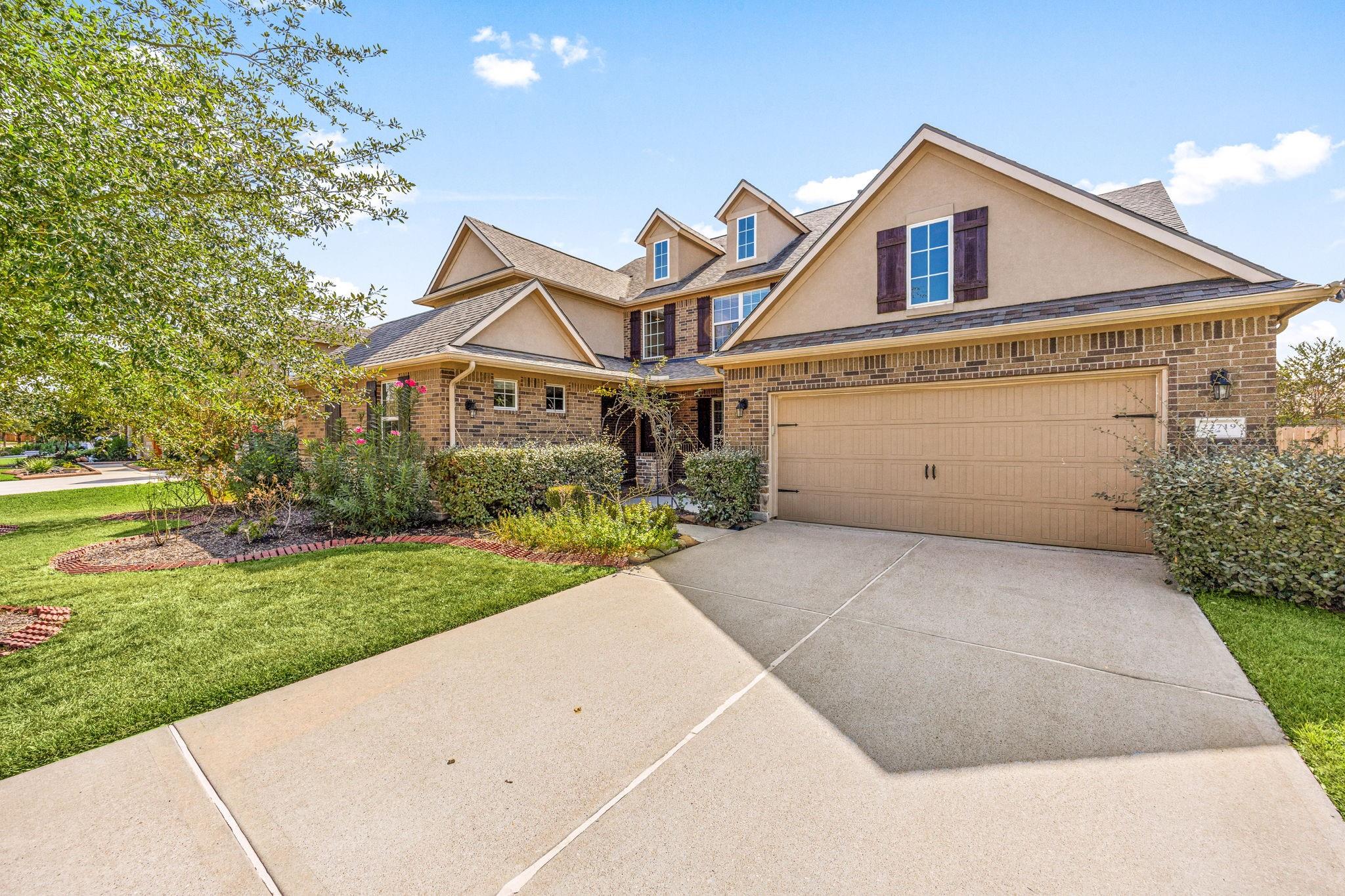 22719 Shieldhall Lane