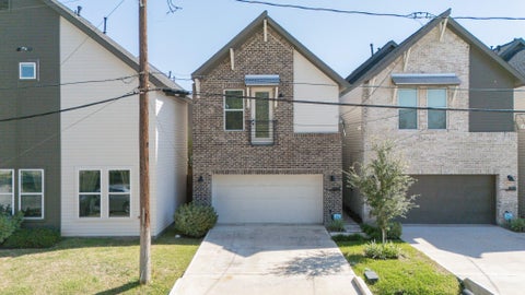 Photo of 5632 Bertellis Lane, Houston, TX 77091 (MLS # 38016519)