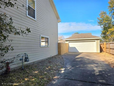 Tiny photo for 431 Laurel Timbers Drive, Houston, TX 77339 (MLS # 64998815)