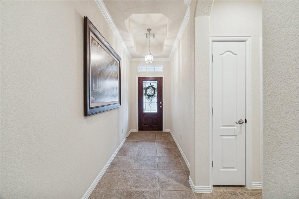 Photo of 21338 Somerset Shores Crossing, Kingwood, TX 77339 (MLS # 76681280)