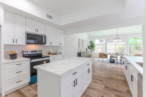 Photo of 14323 Briarhills Parkway, Houston, TX 77077 (MLS # 20725529)