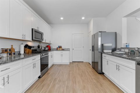 Photo of 19326 Sandy Woods Drive, Tomball, TX 77375 (MLS # 36401448)