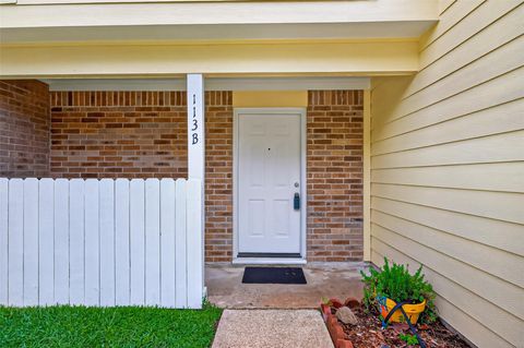 Photo of 113 Normal Park Drive #B, Huntsville, TX 77320 (MLS # 88564029)