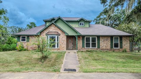 7068 County Road 659 Brazoria TX 77422