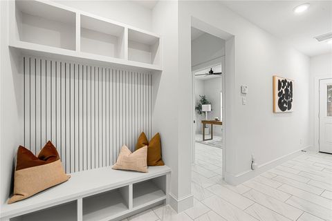 Tiny photo for 1614 Ojeman Road Rd #E, Houston, TX 77055 (MLS # 96723426)