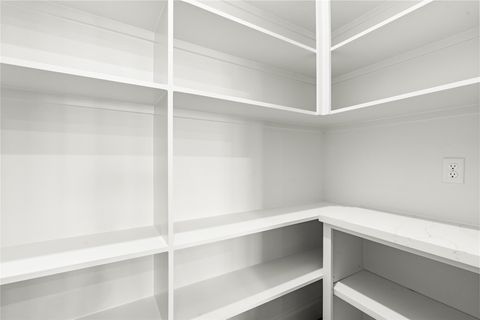 Tiny photo for 1614 Ojeman Road Rd #E, Houston, TX 77055 (MLS # 96723426)