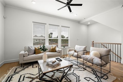 Tiny photo for 1614 Ojeman Road Rd #E, Houston, TX 77055 (MLS # 96723426)