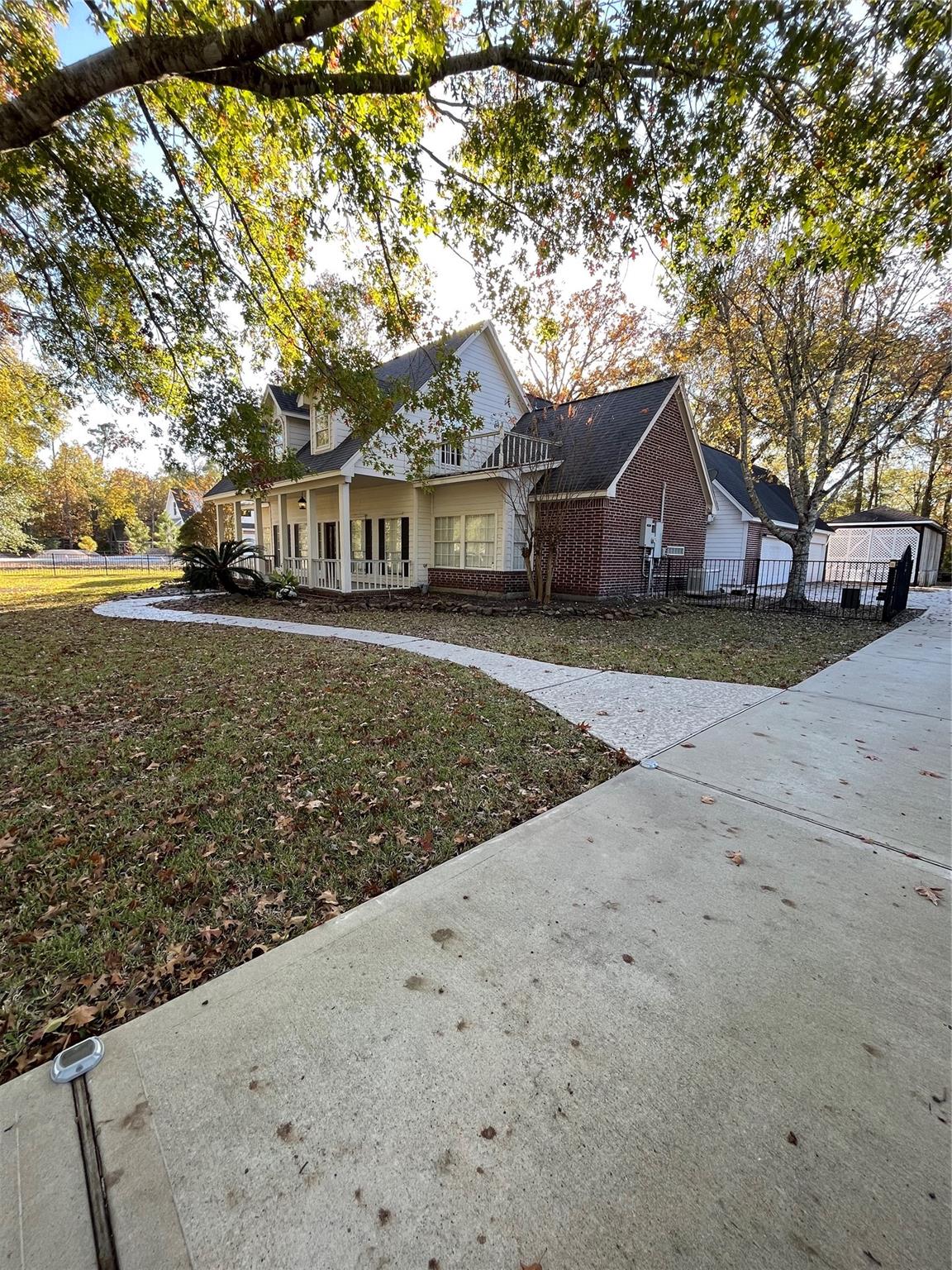 11966 White Oak Landing