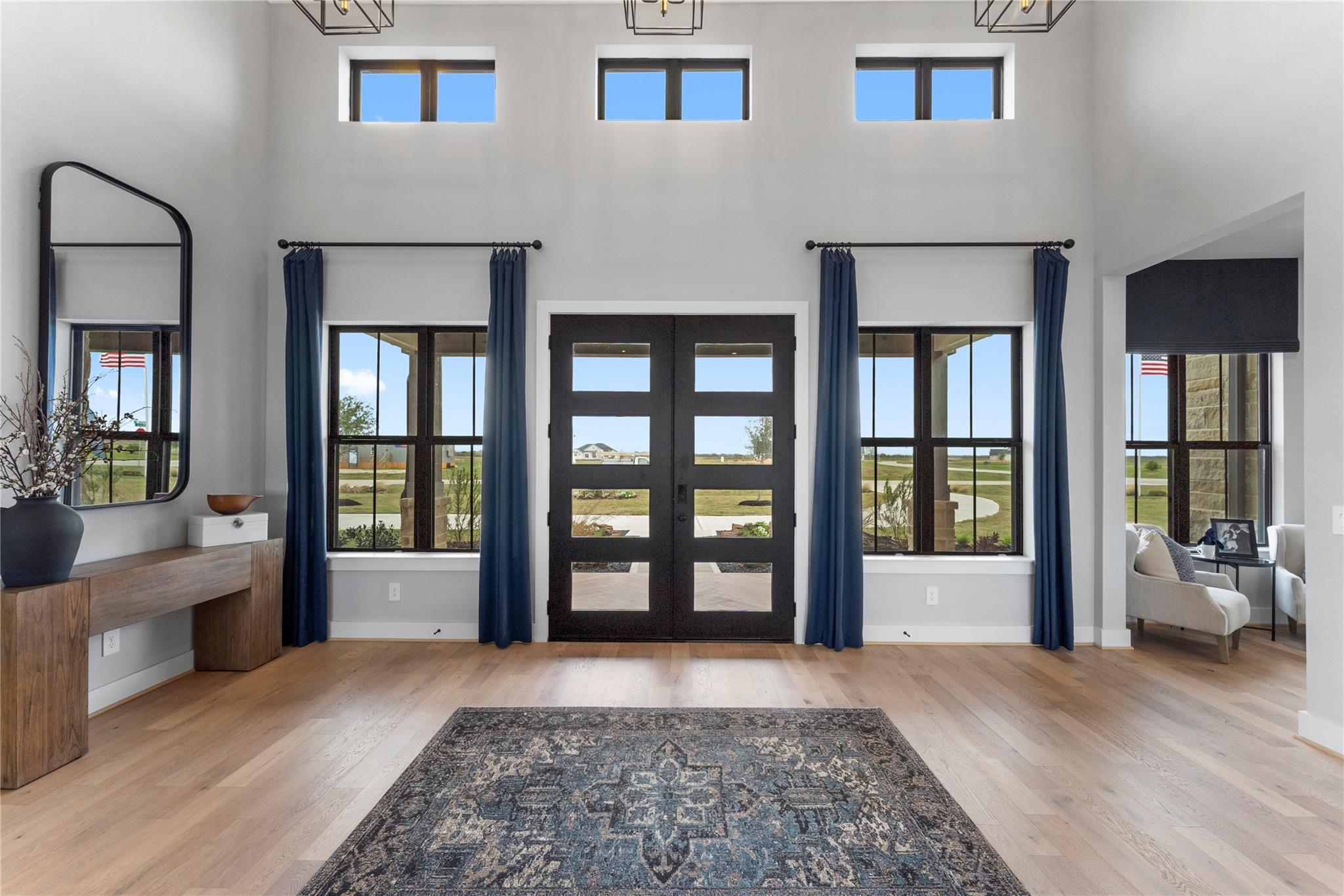 4028 Edgewater Terrace Lane