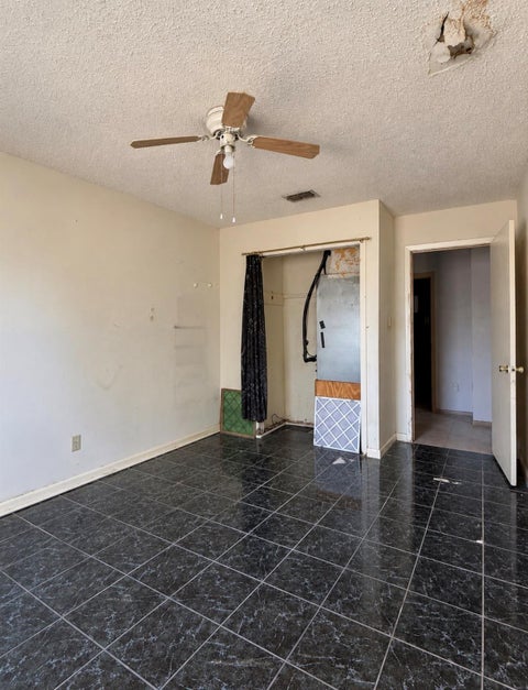 Tiny photo for 205 W Los Ebanos Street, San Juan, TX 78589 (MLS # 97791170)