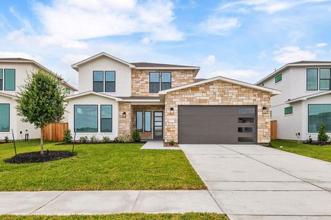 Photo of 1824 Drover Lane, Rosenberg, TX 77471 (MLS # 97197516)