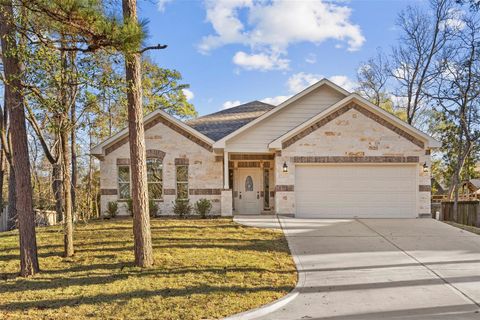 Photo of 512 Sandy Oaks Drive, Huntsville, TX 77340 (MLS # 92085652)