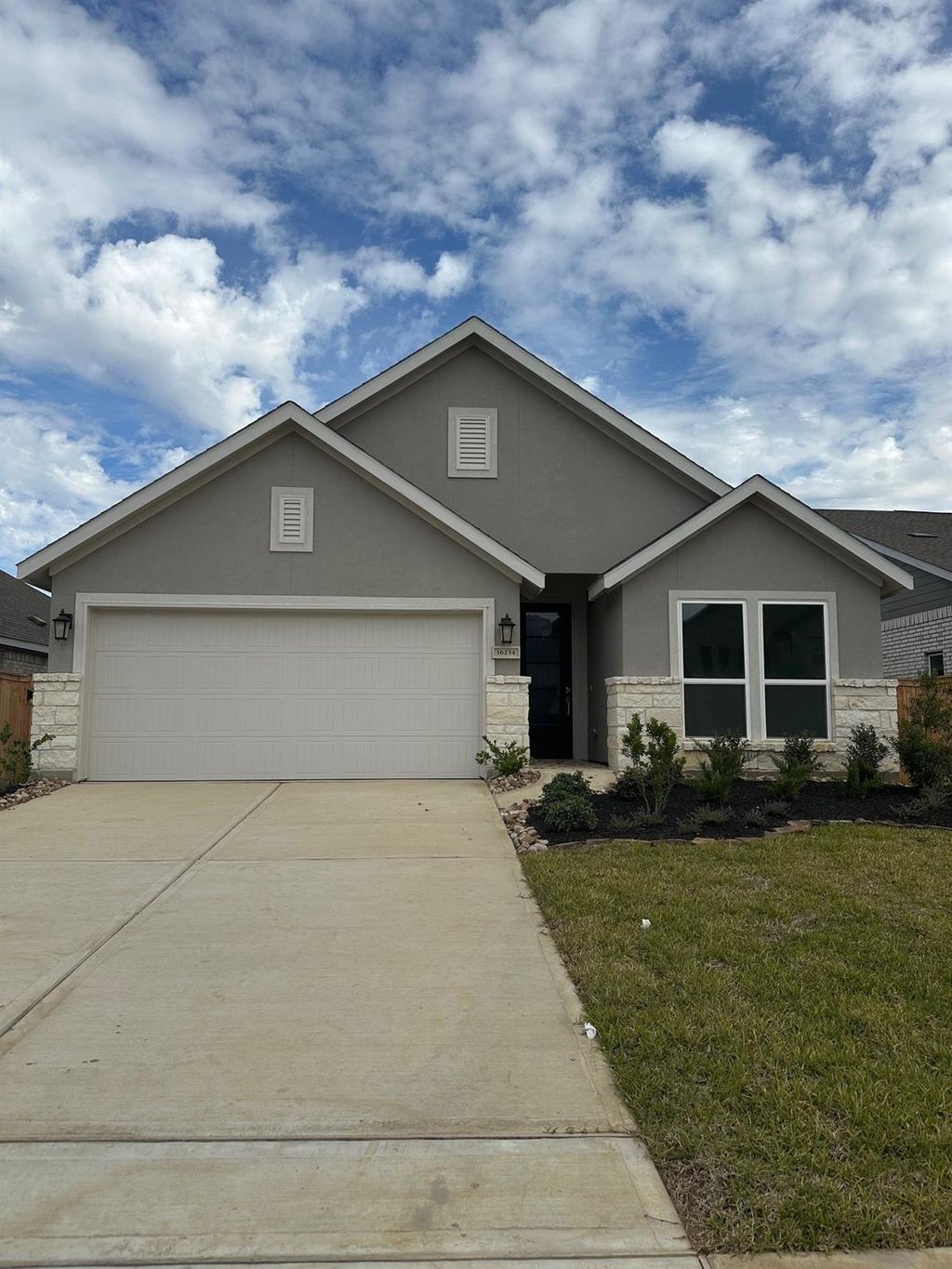 Photo of 16234 Rock Hollow Bend Lane, Hockley, TX 77447 (MLS # 79165941)