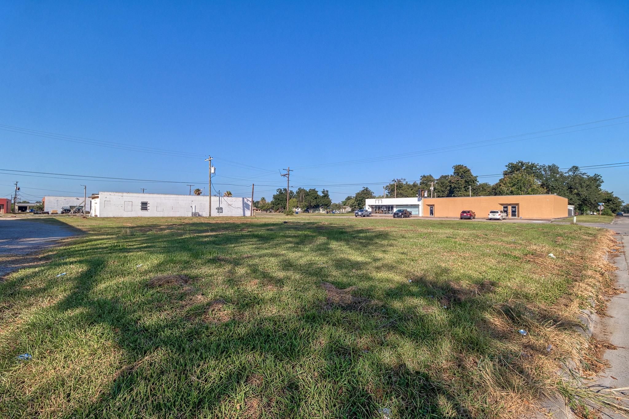 705 9th Street N