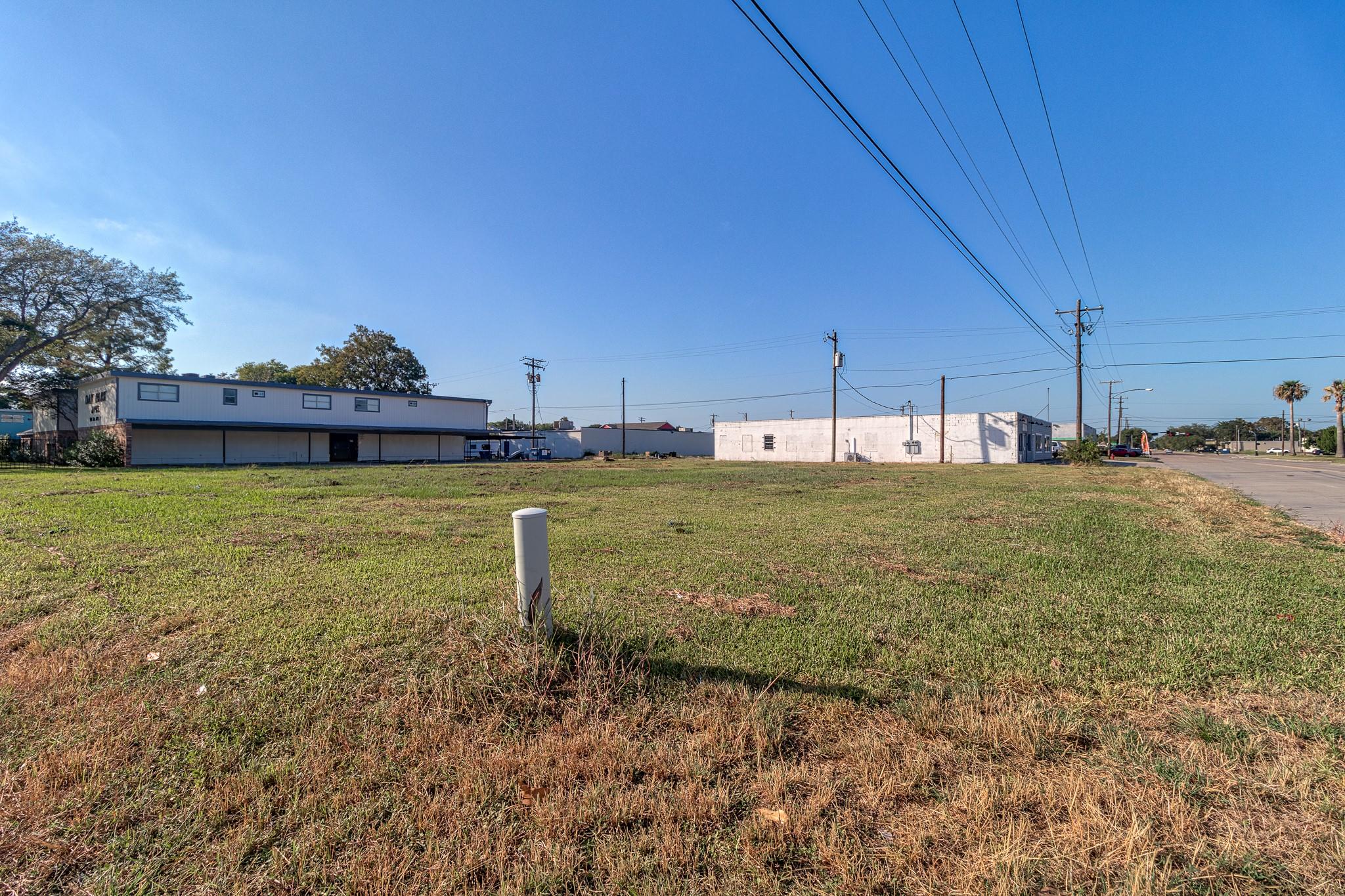 705 9th Street N