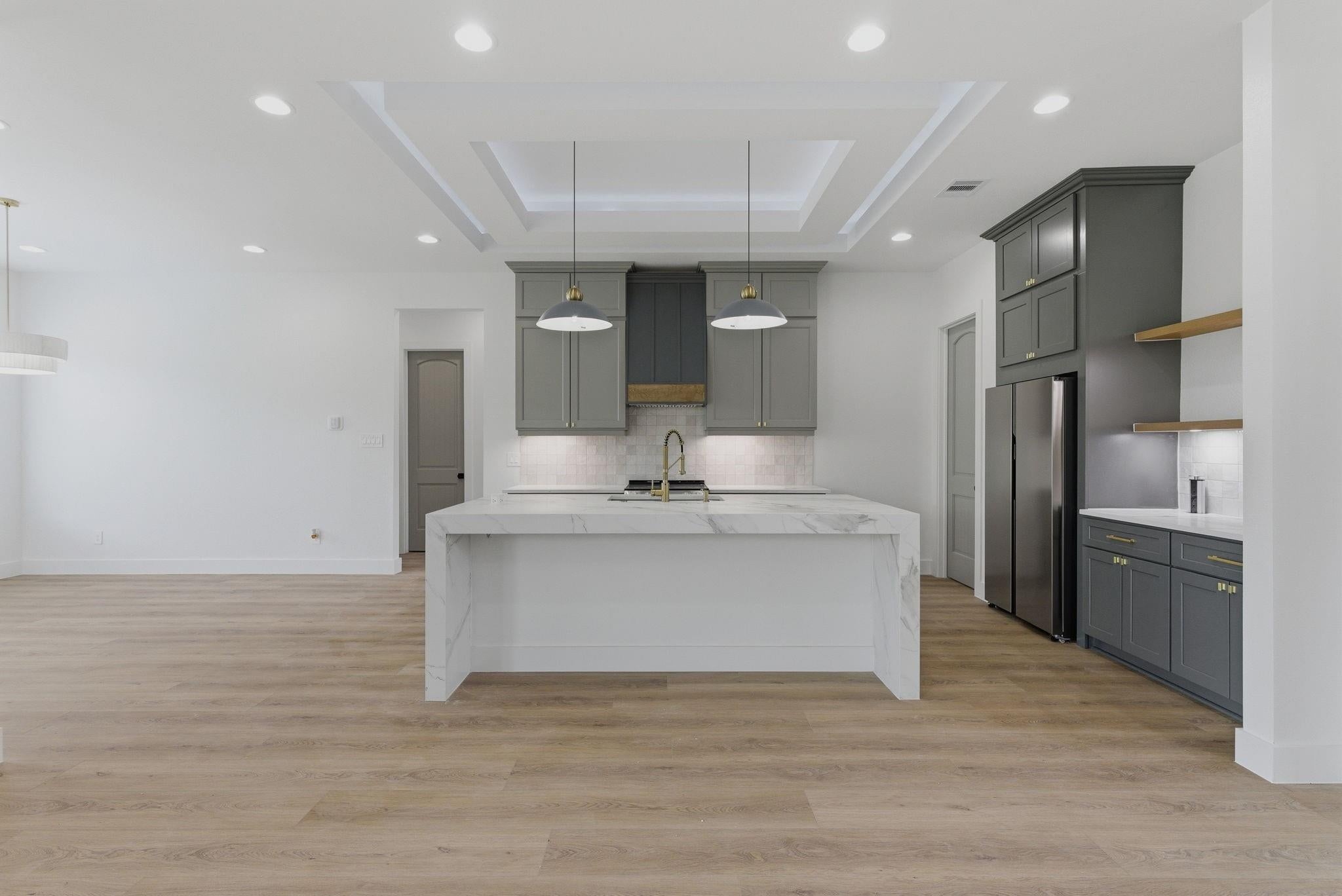 1203 Ada St