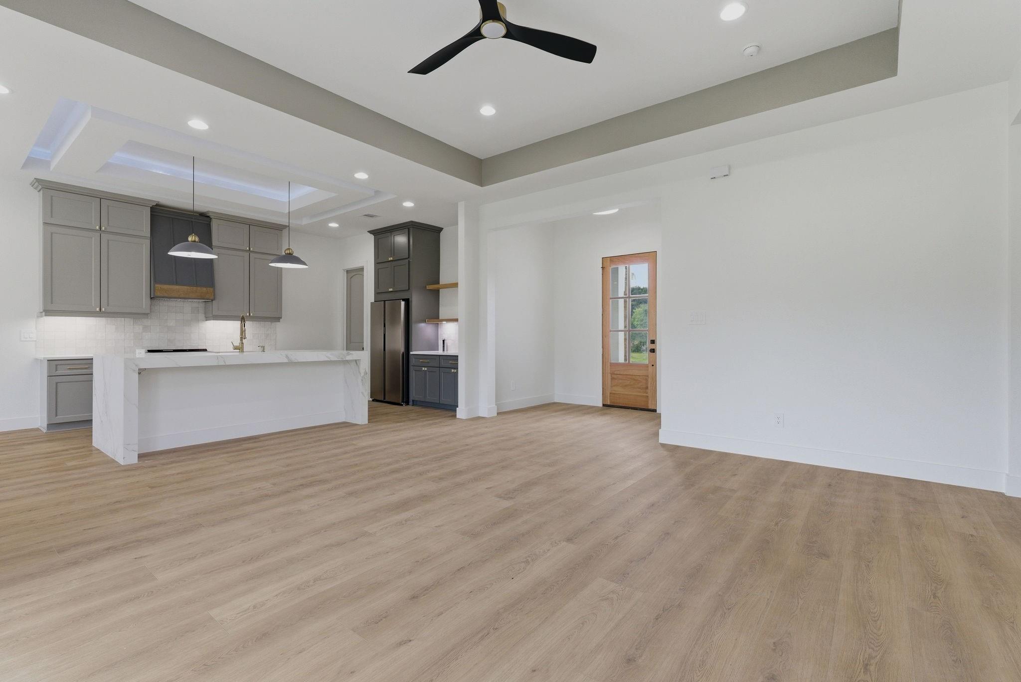 1203 Ada St