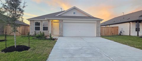 Photo of 2324 Millard Creek, League City, TX 77573 (MLS # 41960724)