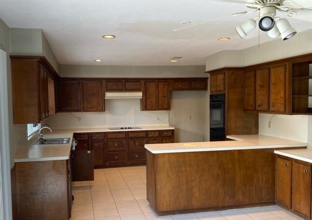 6907 King Arthur Court