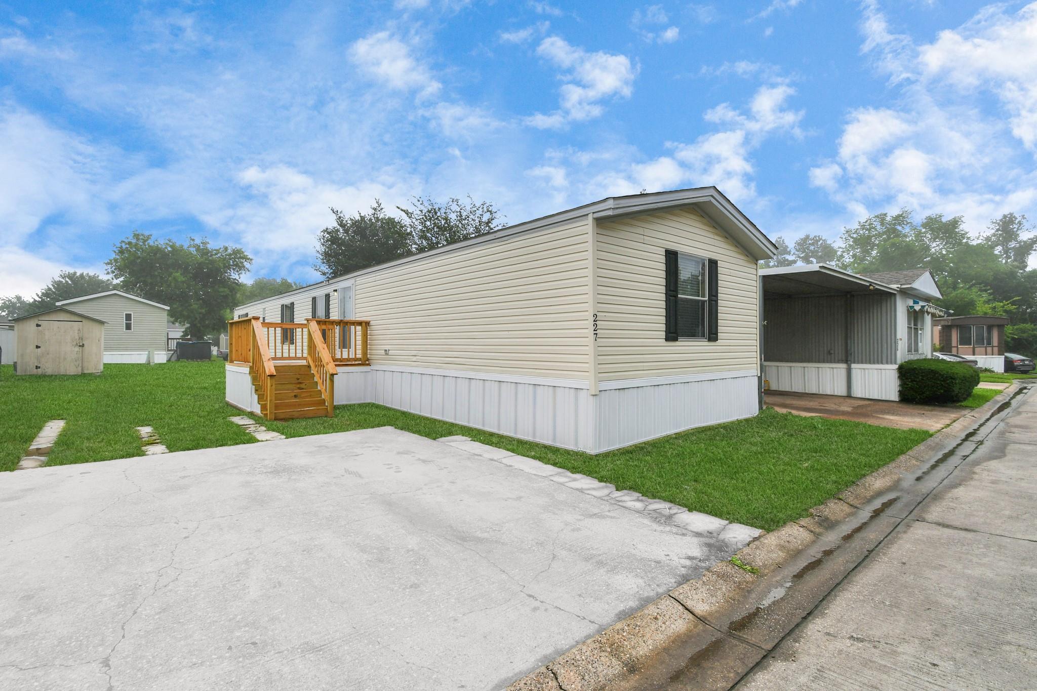 2710 Wilson Road 227