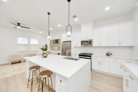 Photo of 9435 Arledge Street, Houston, TX 77075 (MLS # 5304289)