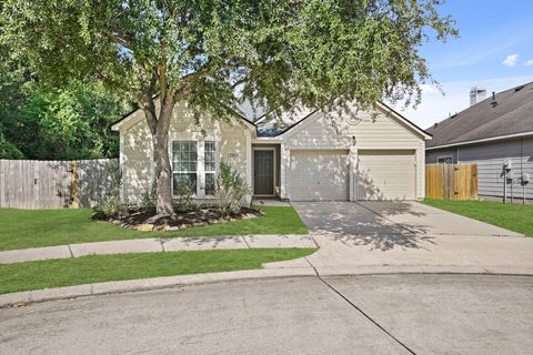 Photo of 12803 Mainstay Place Lane, Houston, TX 77044 (MLS # 65300891)