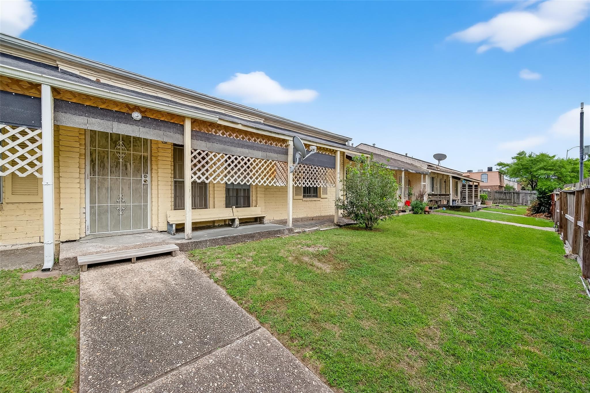 6201 Ranchester Drive 4