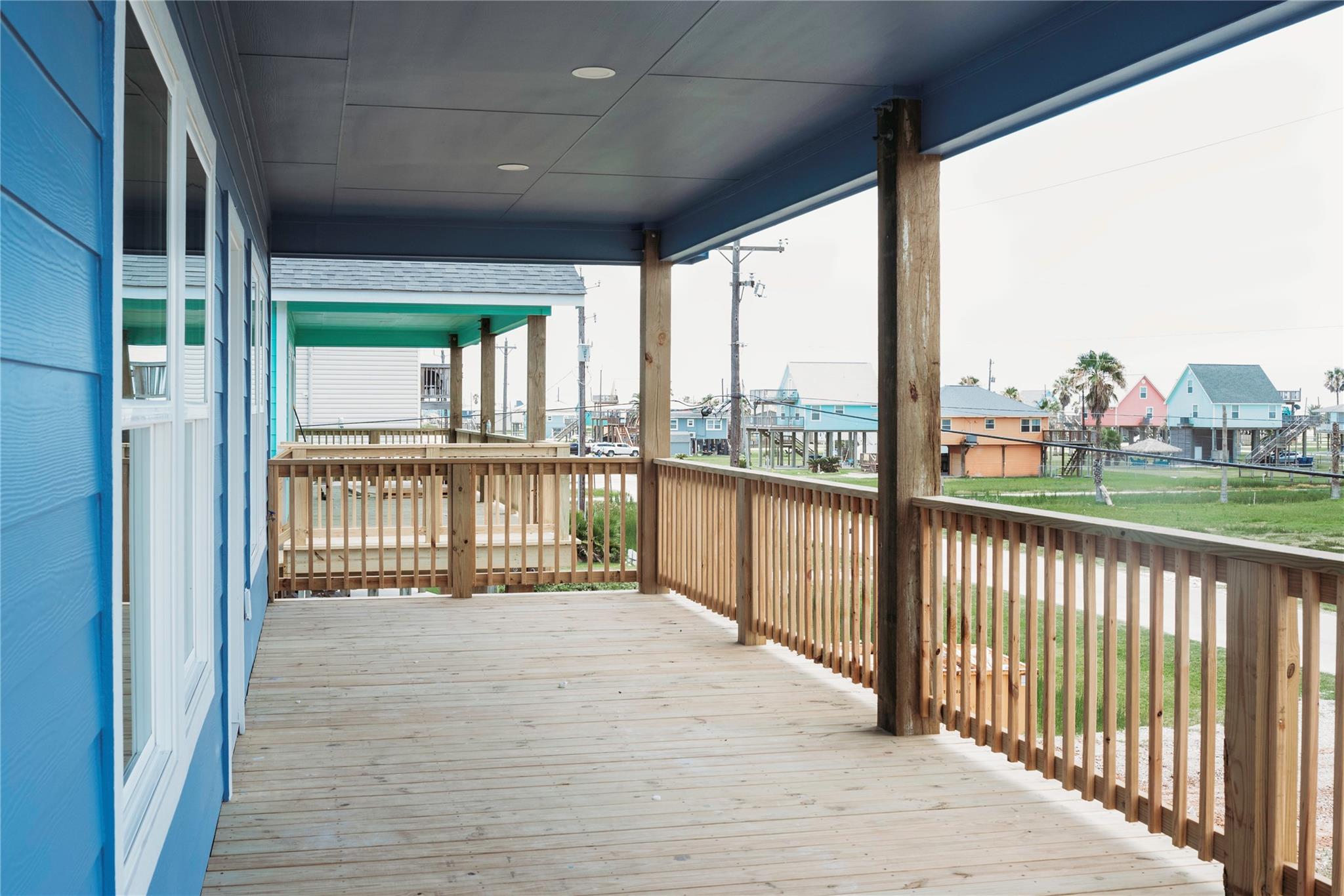 528 Thunder Road