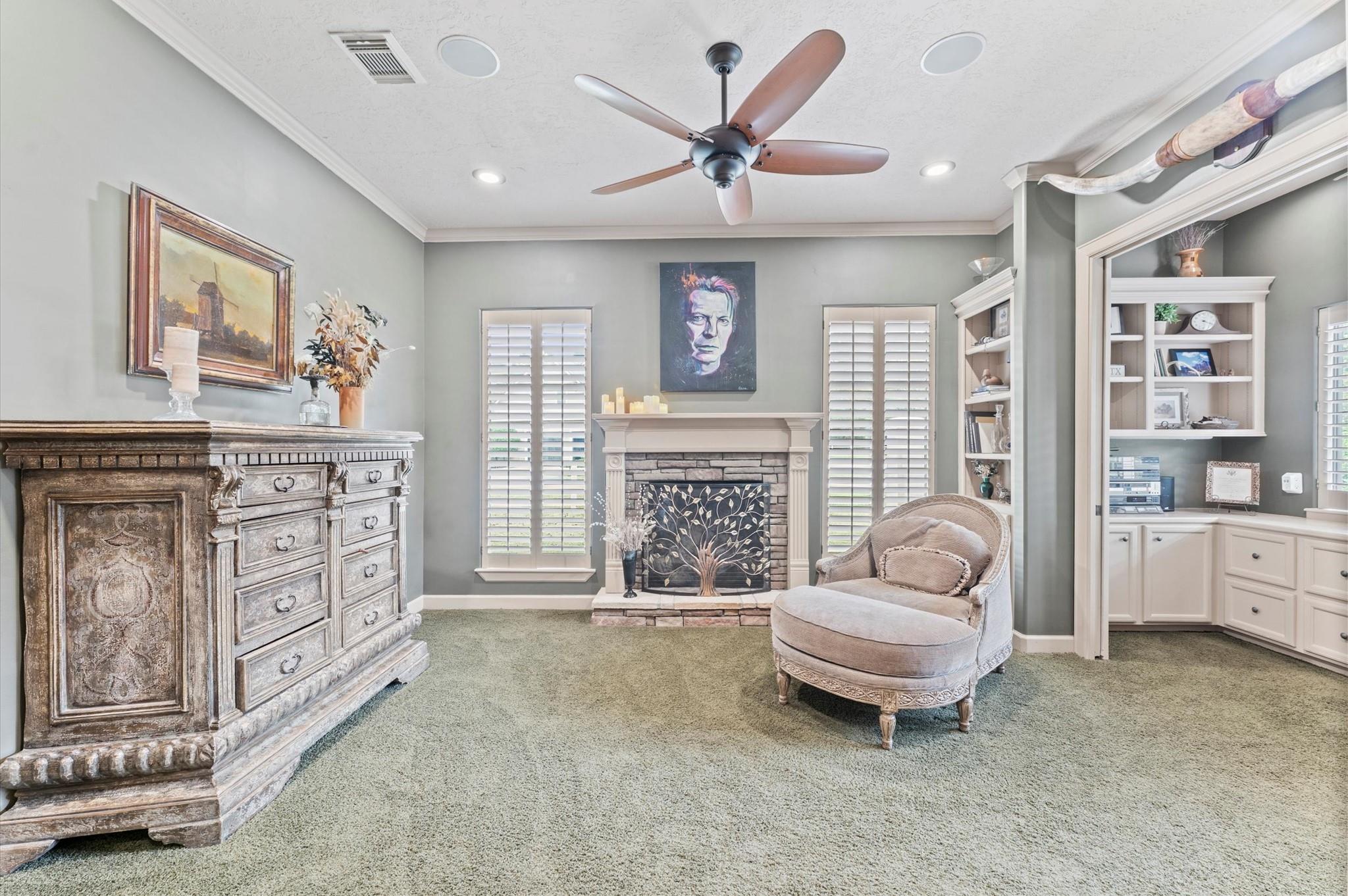 9722 Crestwater Circle