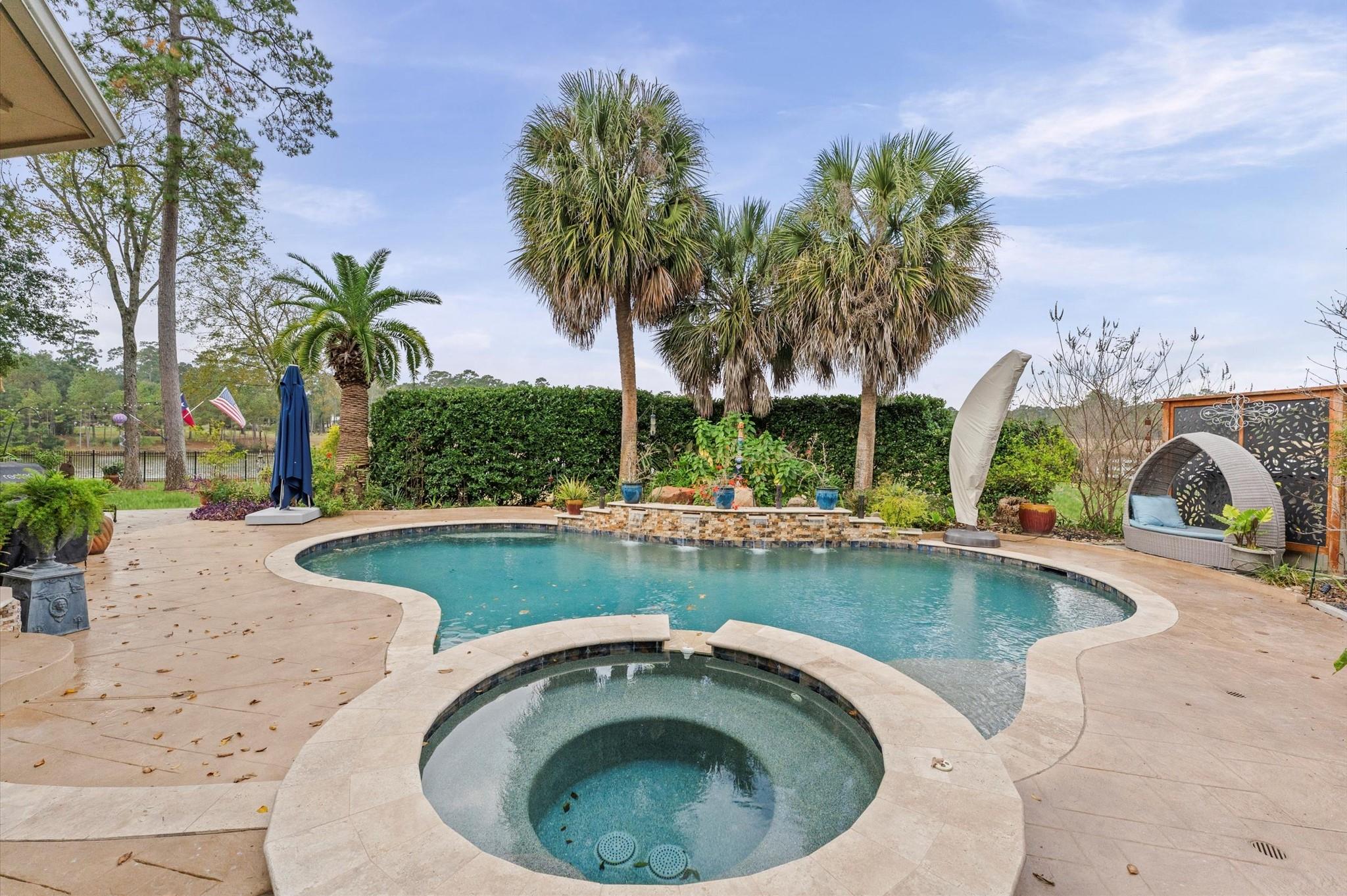 9722 Crestwater Circle