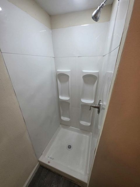 Tiny photo for 446 Lexington, Livingston, TX 77351 (MLS # 77735318)