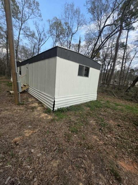 Photo of 446 Lexington, Livingston, TX 77351 (MLS # 77735318)