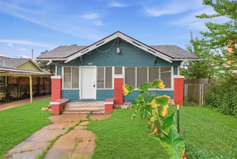 Photo of 5709 Sherman Street, Houston, TX 77011 (MLS # 62870539)