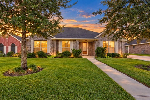 Photo of 6611 Marble Falls Lane, Manvel, TX 77578 (MLS # 74020216)