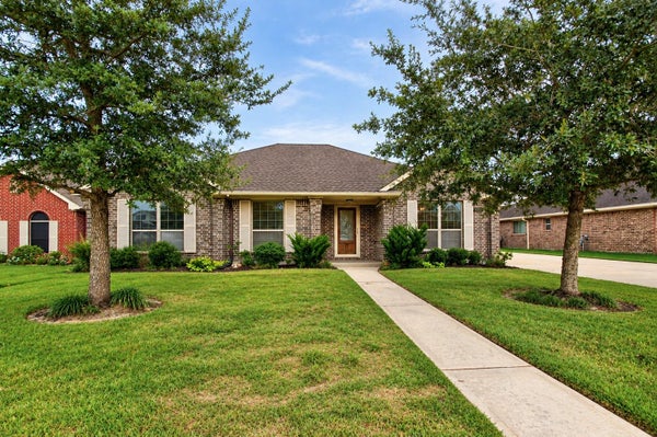 6611 MARBLE FALLS LN, MANVEL, TX 77578 - Image 904fdcea84da9bb144a4fe873739eebf/677672809