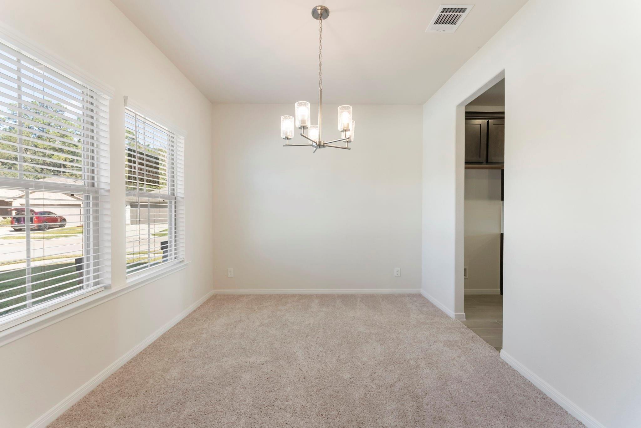 10107 Basil Beebalm Trl