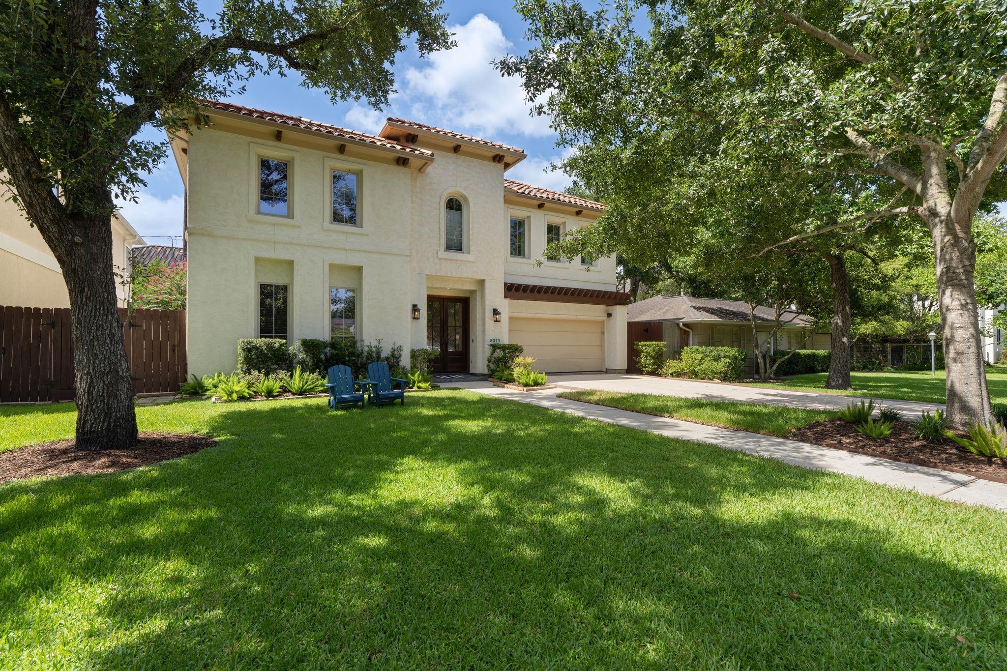 5313 Patrick Henry Street