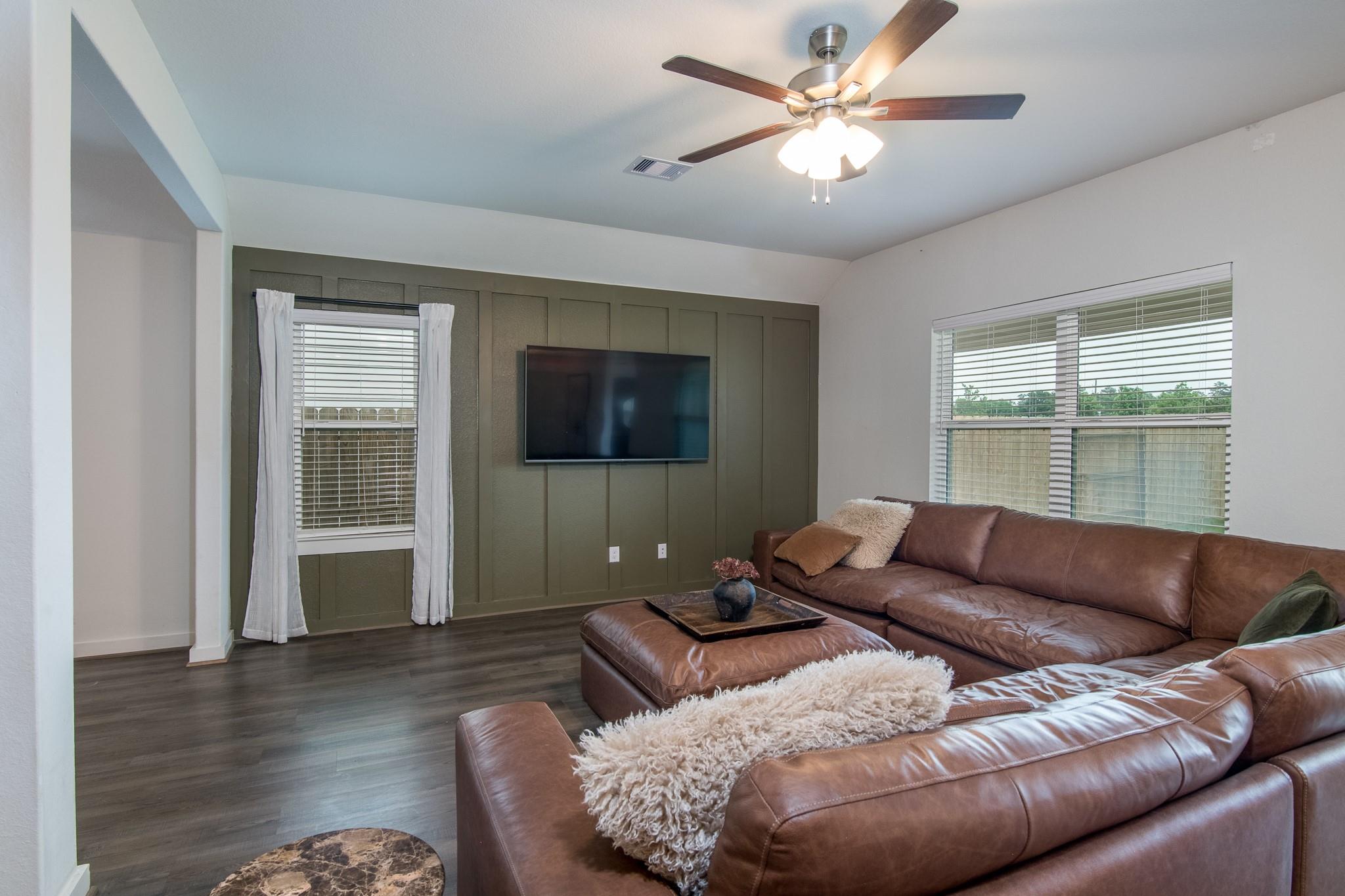 4067 Colony River Rock Boulevard