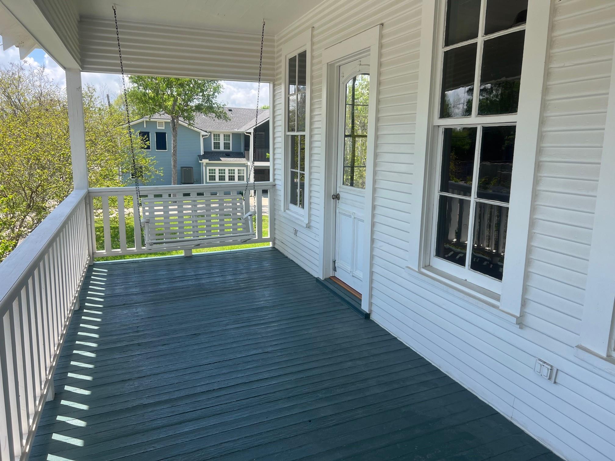 618 Bayridge Road