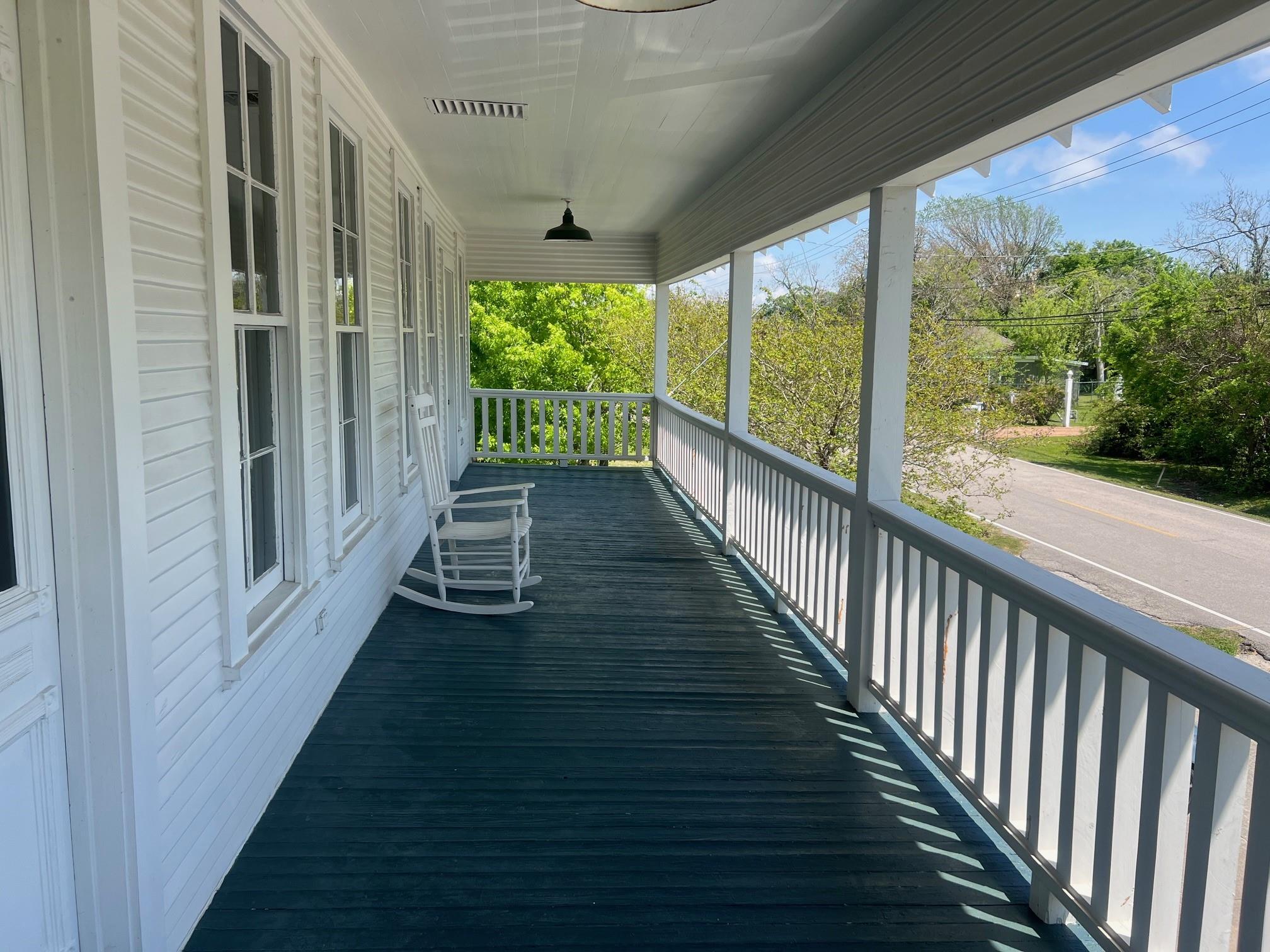 618 Bayridge Road