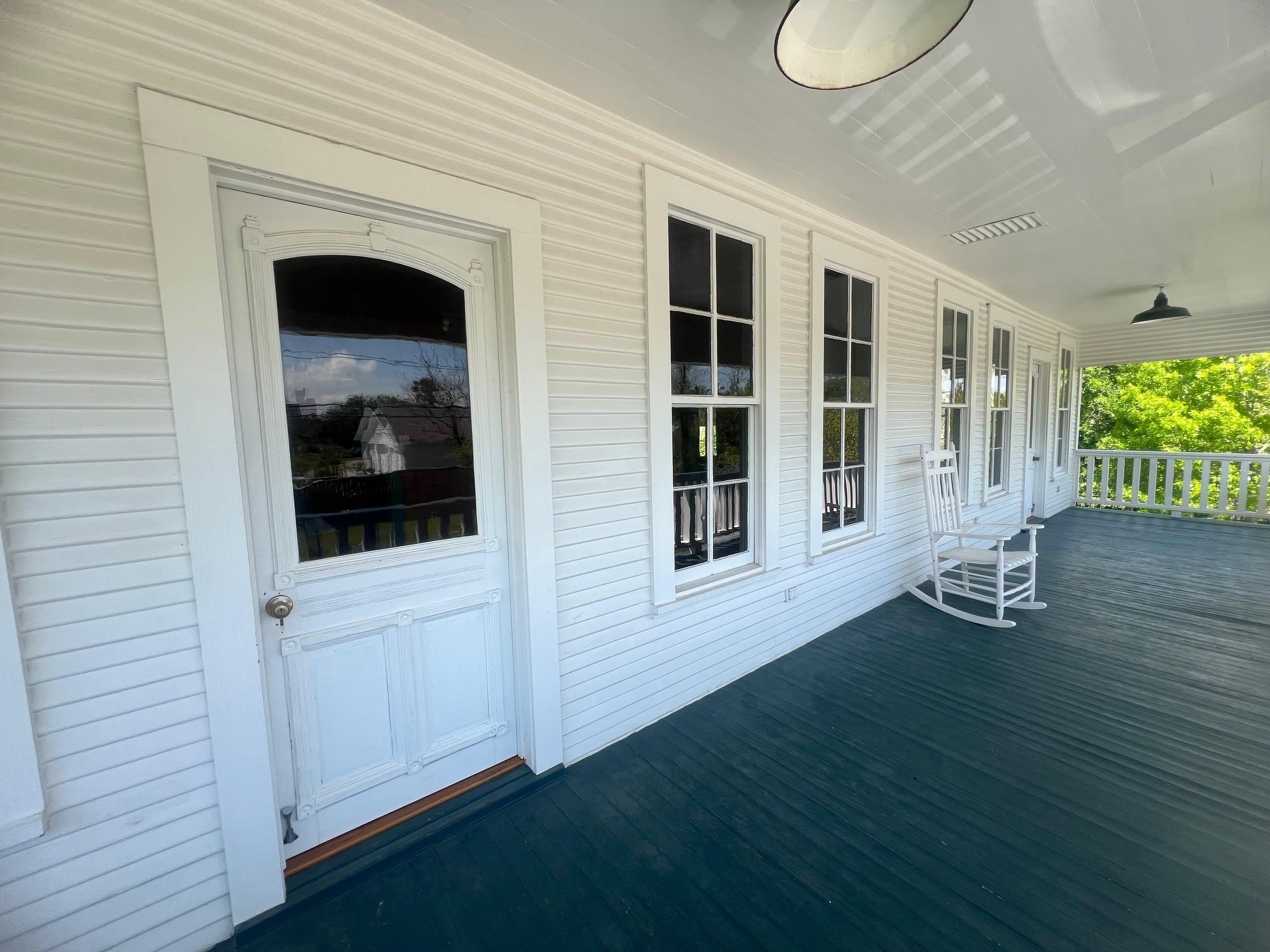 618 Bayridge Road