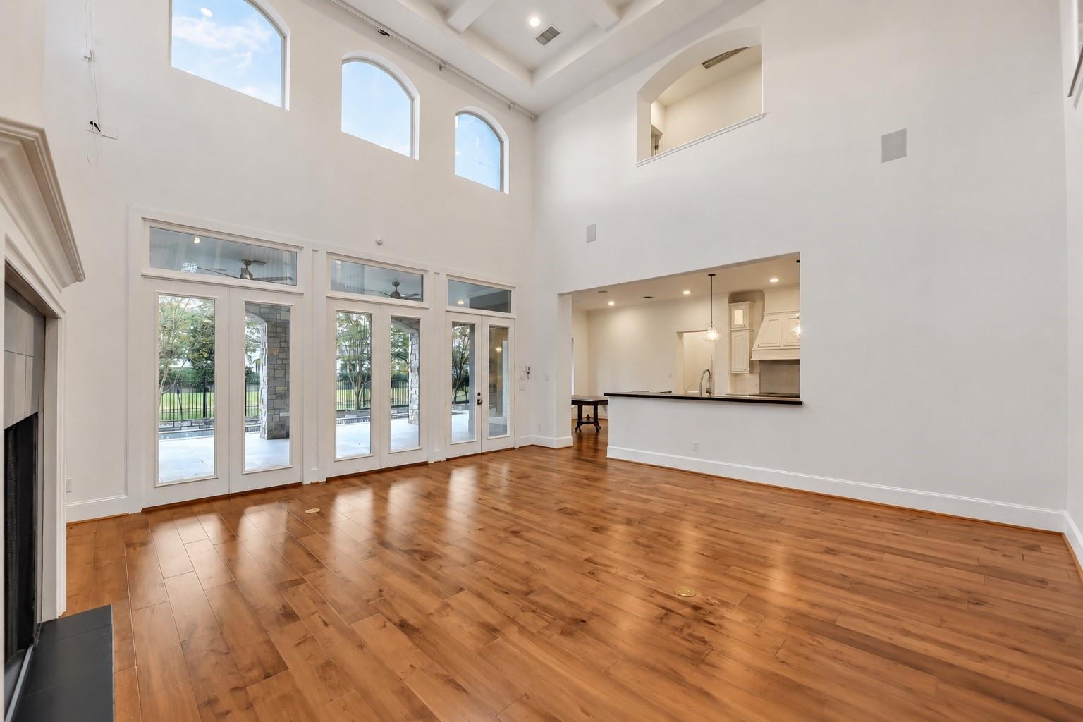 27 Johnathan Landing Court