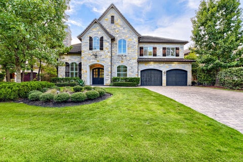Photo of 27 Johnathan Landing Court, Spring, TX 77389 (MLS # 96546656)