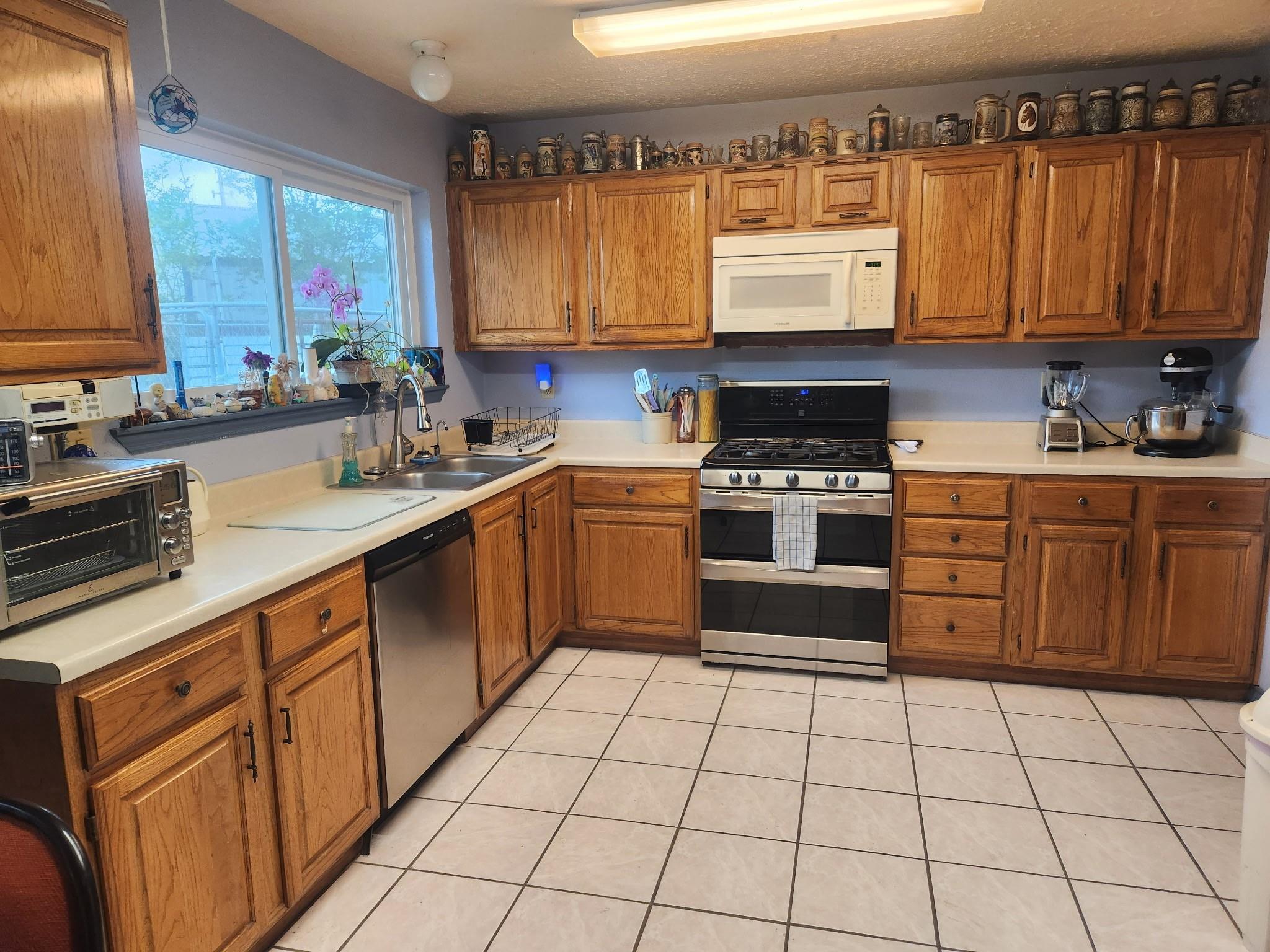 12207 Summerbrook Court